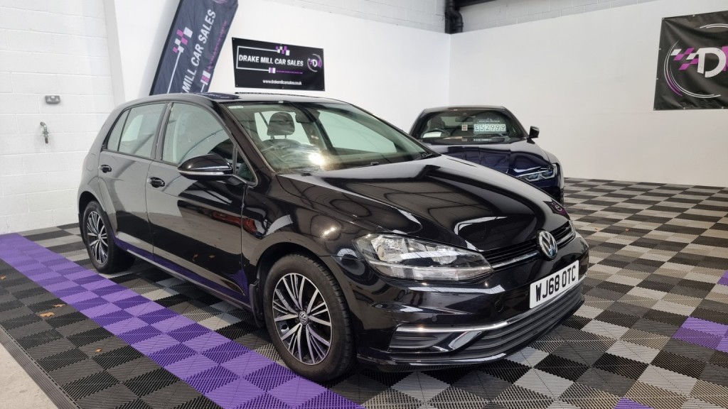 VOLKSWAGEN GOLF 1.6 TDI SE
