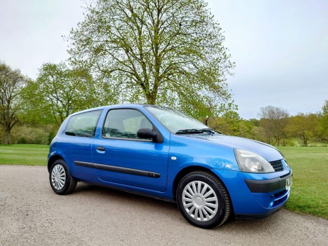 RENAULT CLIO 1.2 Authentique