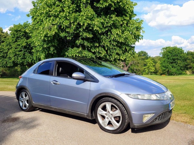 HONDA CIVIC 1.8 i-VTEC ES