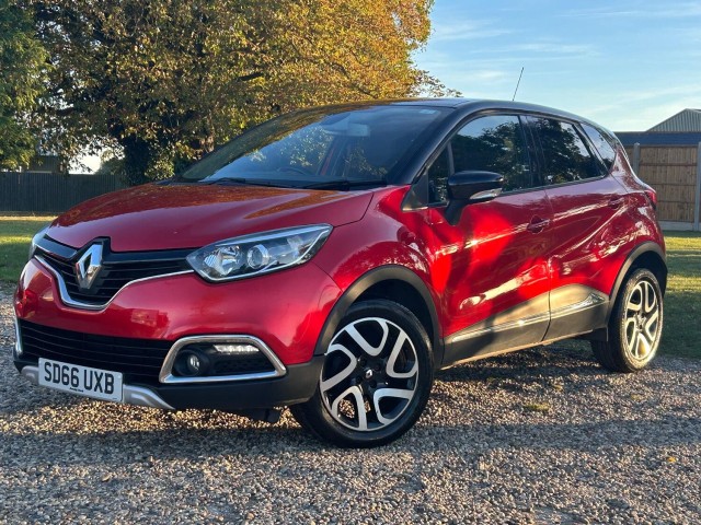 RENAULT CAPTUR 0.9 Signature Nav TCe 90