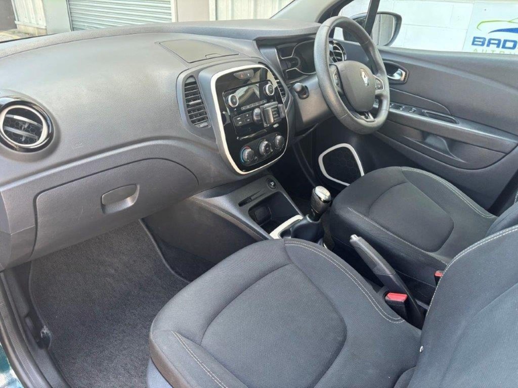 RENAULT CAPTUR