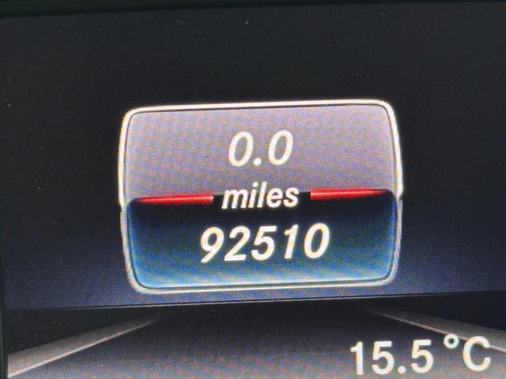 MERCEDES-BENZ GLA CLASS