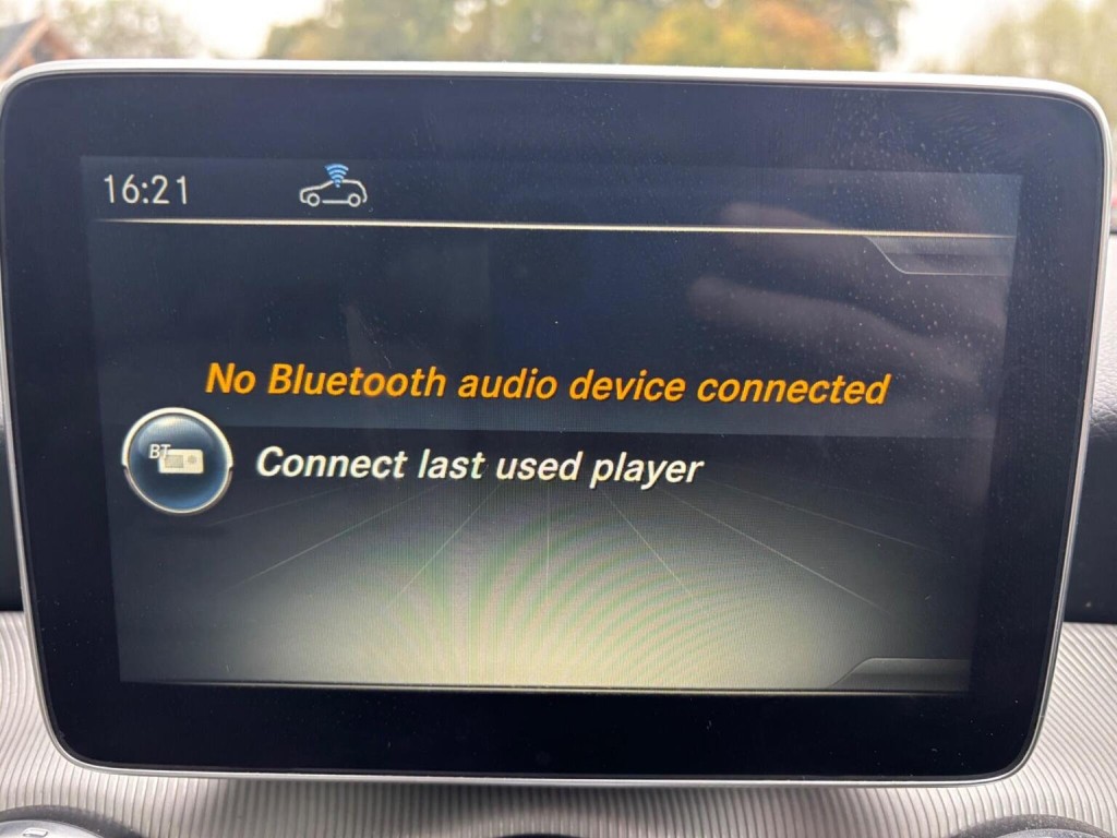 MERCEDES-BENZ GLA CLASS