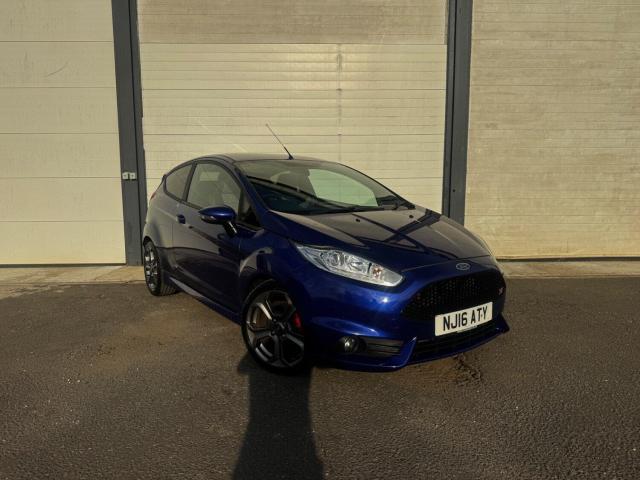 FORD FIESTA 1.6 T EcoBoost ST-2
