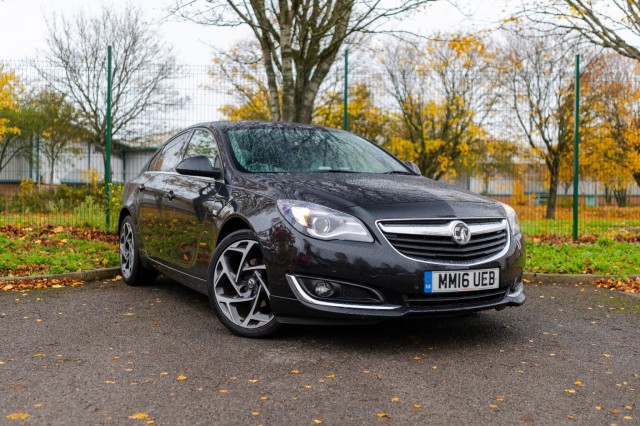 VAUXHALL INSIGNIA