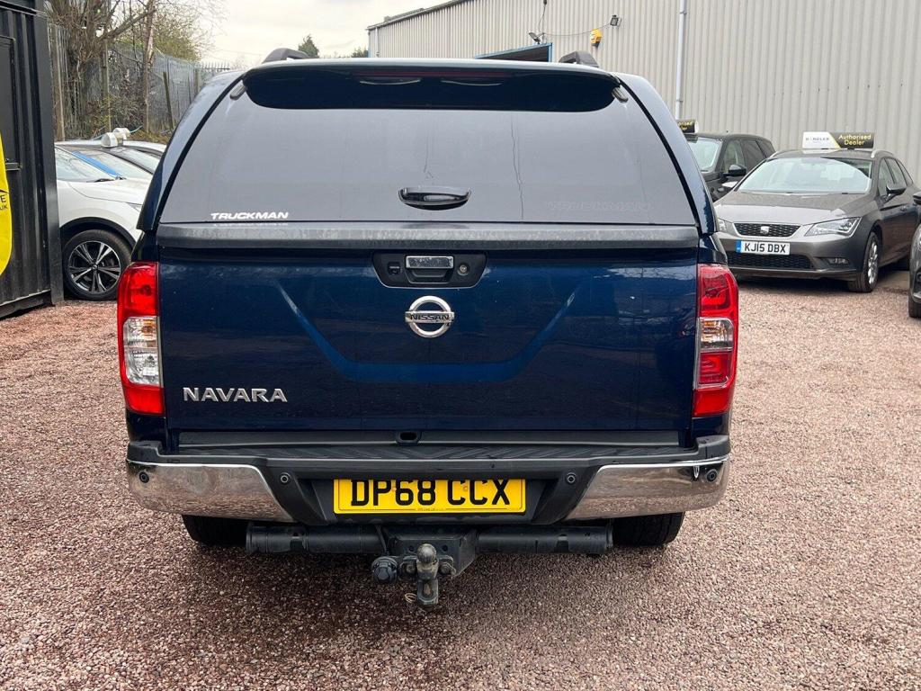 NISSAN NAVARA