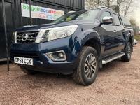 NISSAN NAVARA