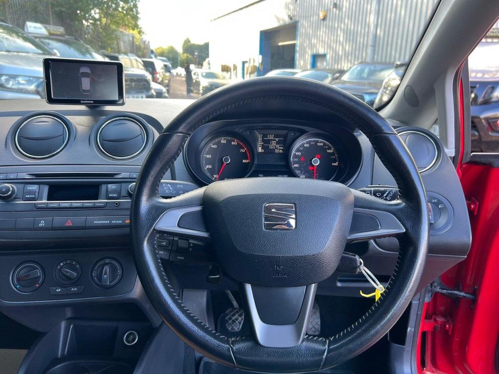 SEAT IBIZA