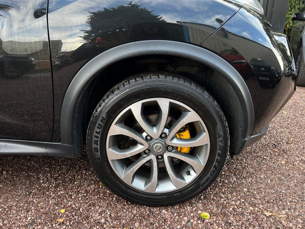 NISSAN JUKE