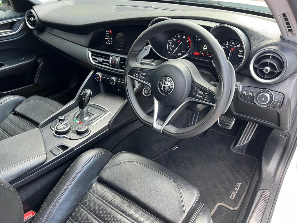 ALFA ROMEO GIULIA