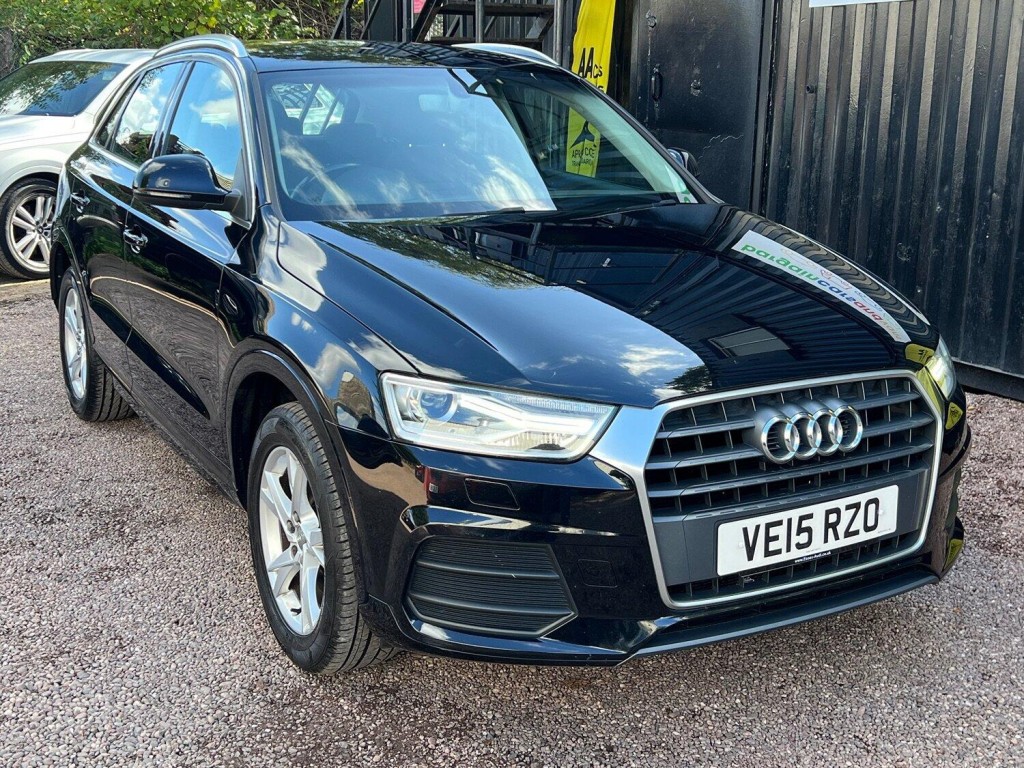 AUDI Q3