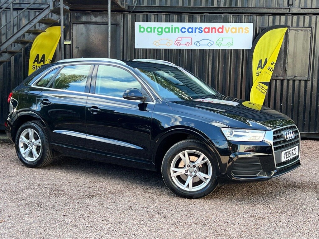 AUDI Q3