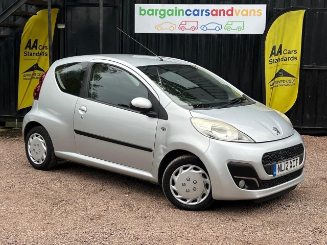 PEUGEOT 107