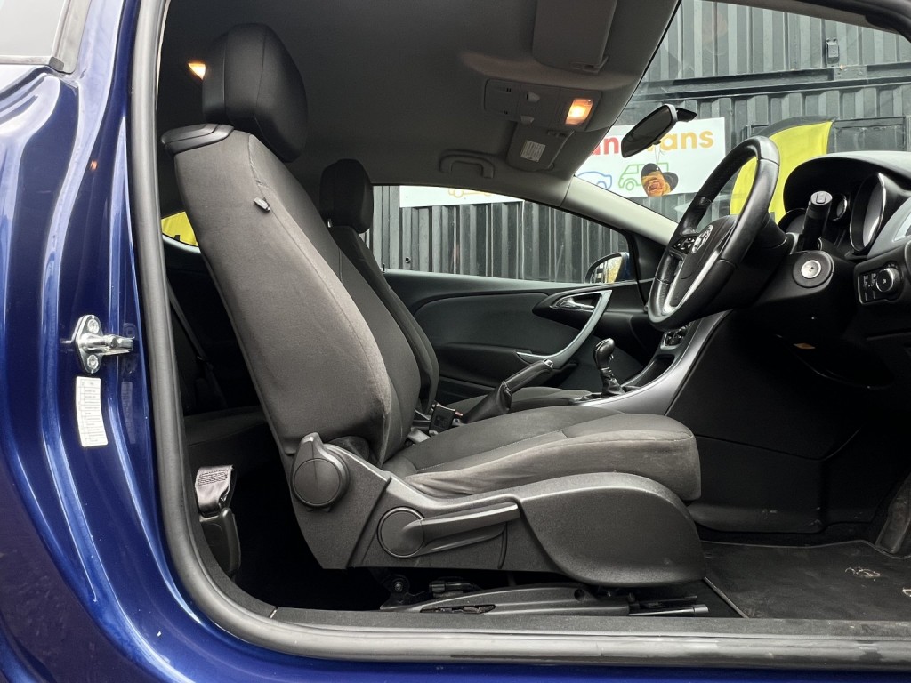 VAUXHALL ASTRA GTC