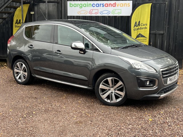 PEUGEOT 3008