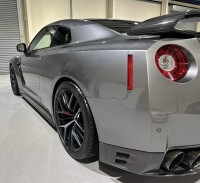 NISSAN GT-R
