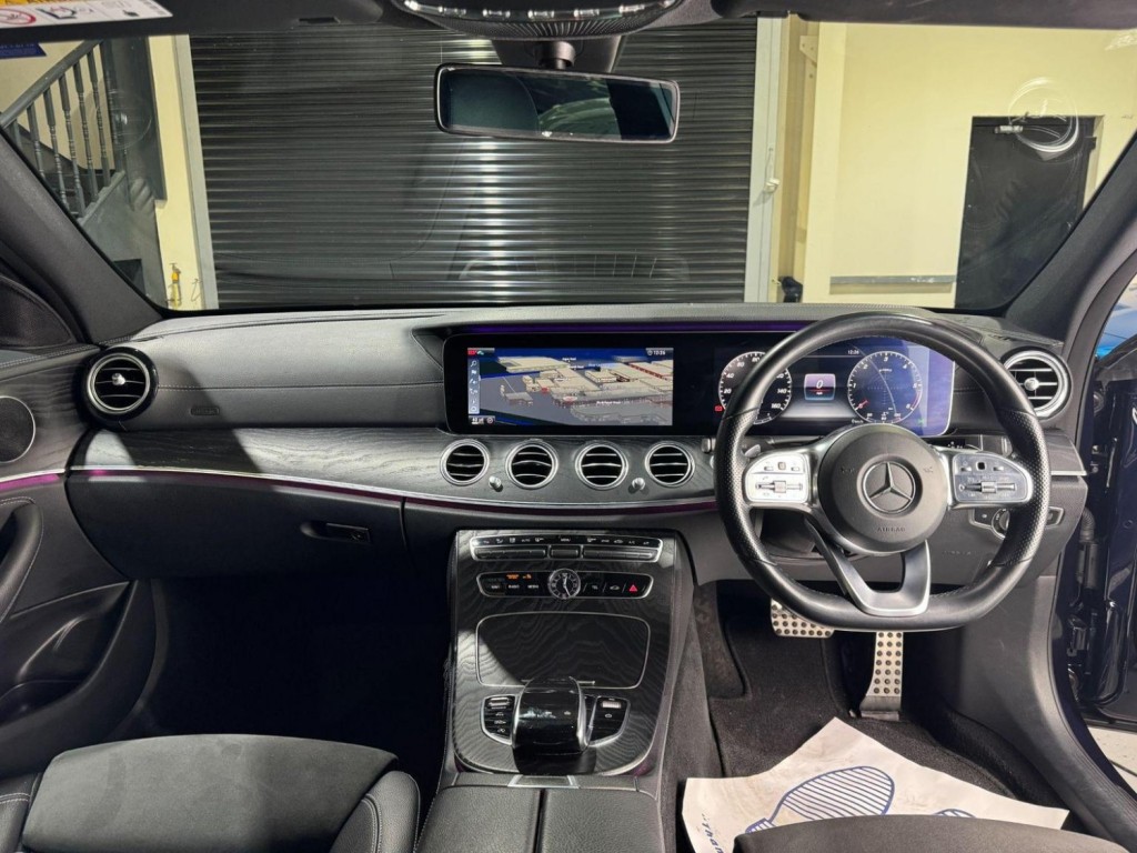 MERCEDES-BENZ E CLASS