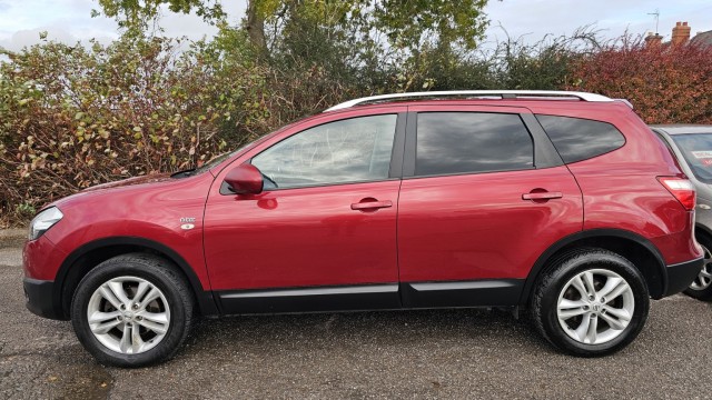 NISSAN QASHQAI+2