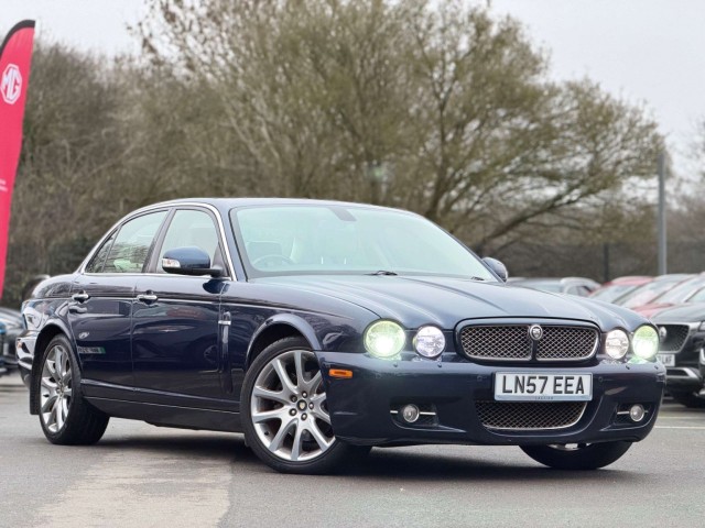 JAGUAR XJ