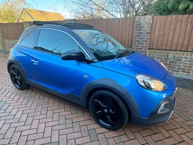 VAUXHALL ADAM 1.4 i ROCKS AIR 