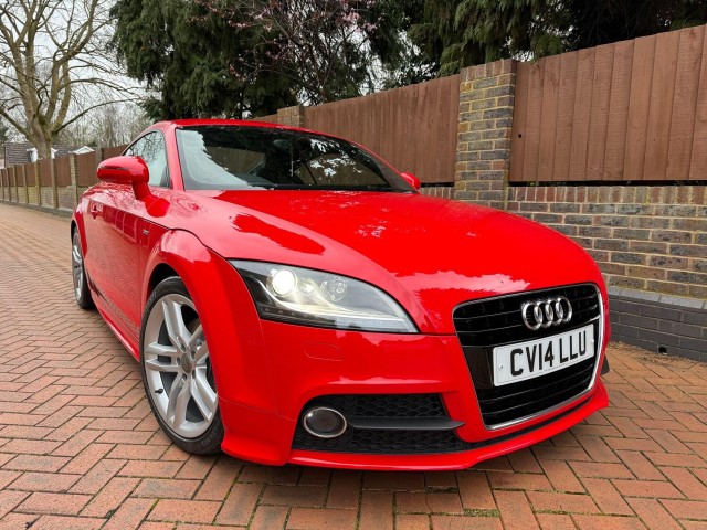 AUDI TT 1.8 TFSI S line 