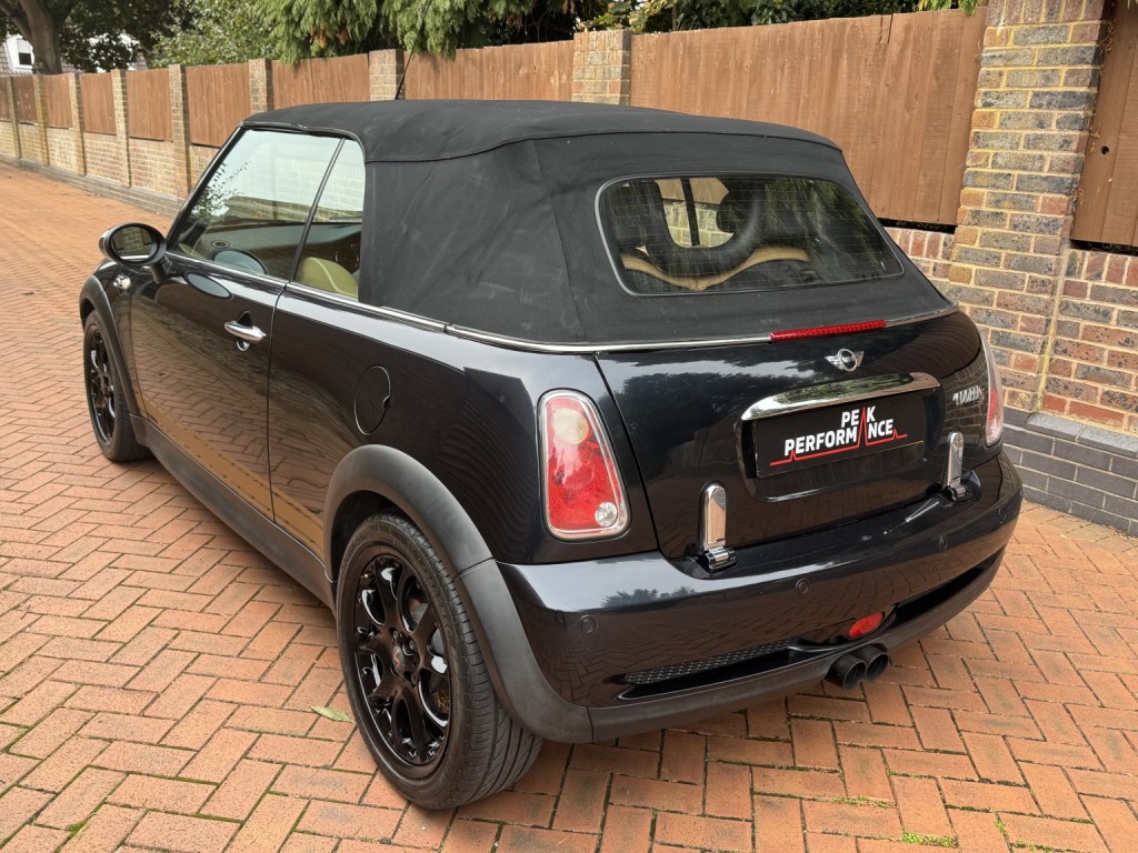 MINI CONVERTIBLE
