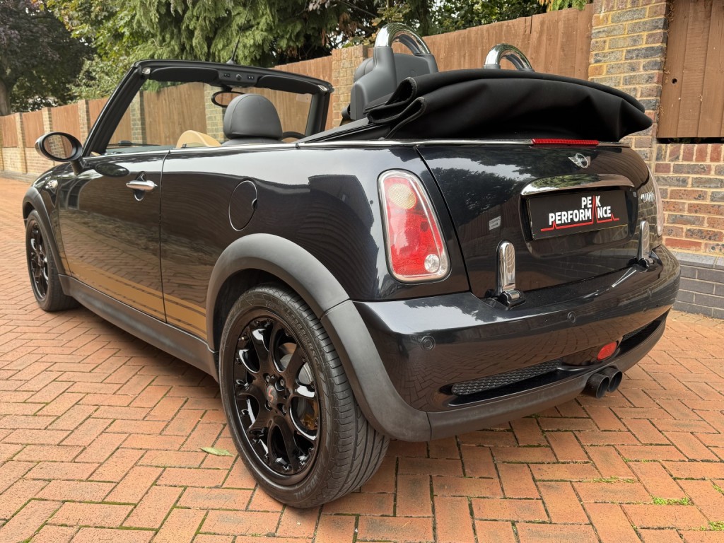 MINI CONVERTIBLE