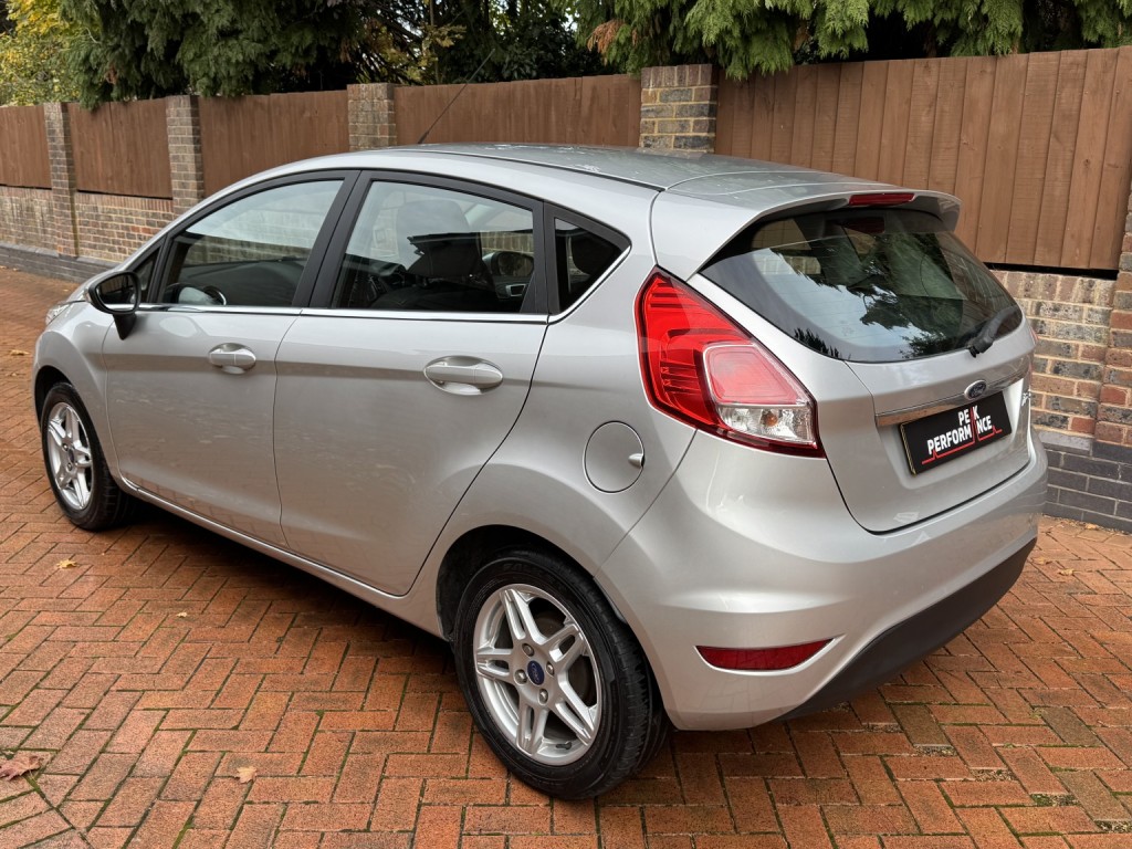 FORD FIESTA