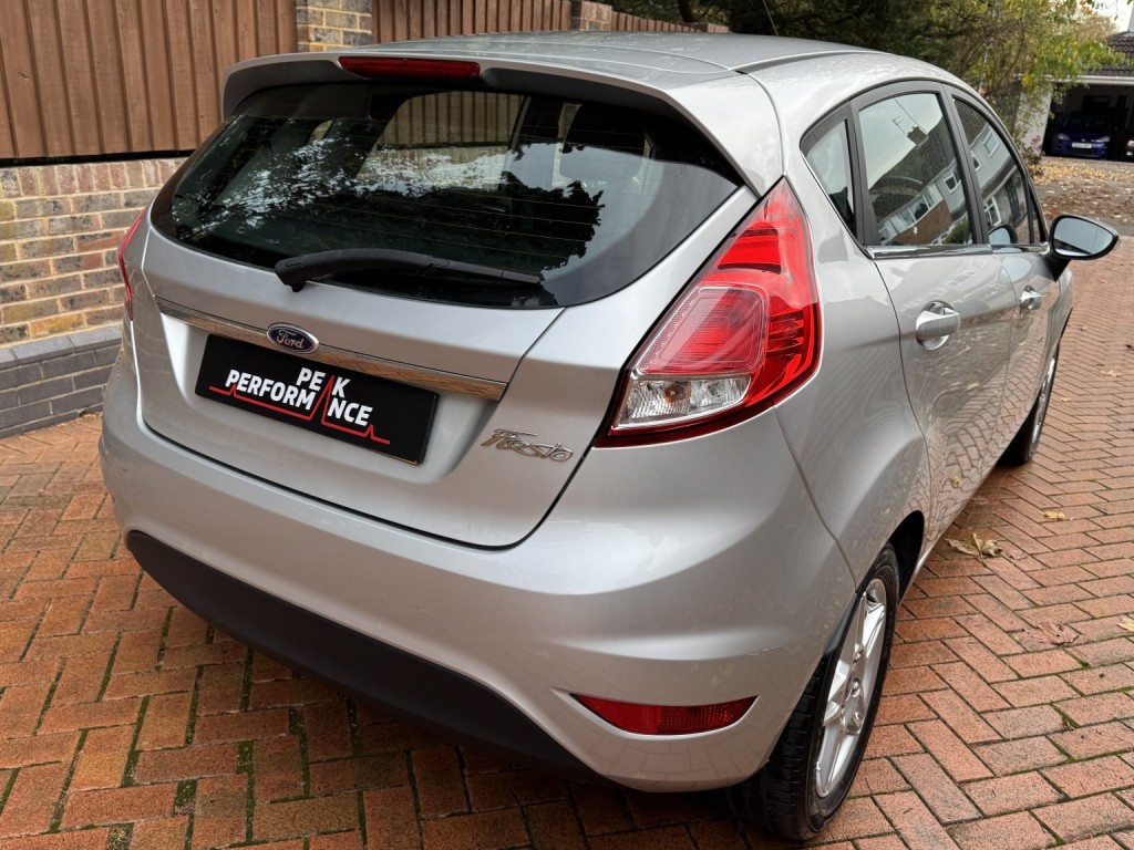 FORD FIESTA