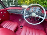 MERCEDES-BENZ SL