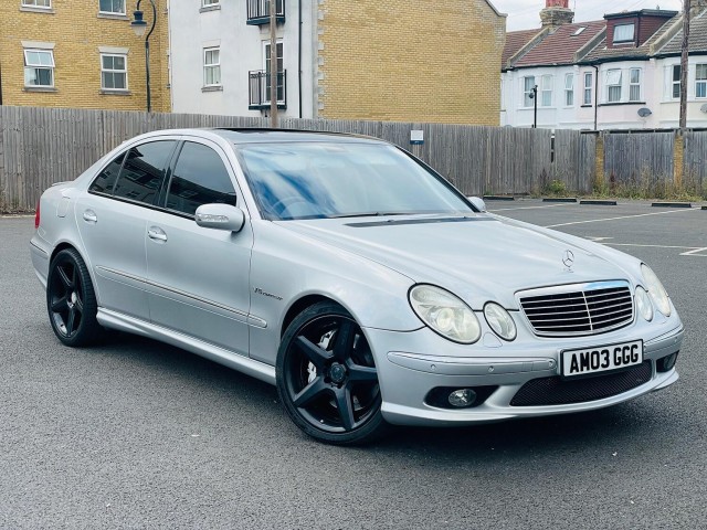 MERCEDES-BENZ E CLASS 5.4 E55 AMG