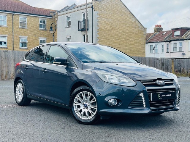 FORD FOCUS 1.6 Titanium