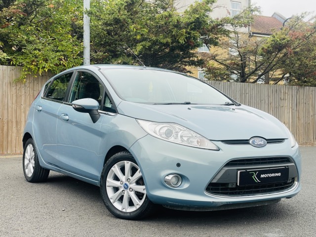 FORD FIESTA 1.4 Zetec
