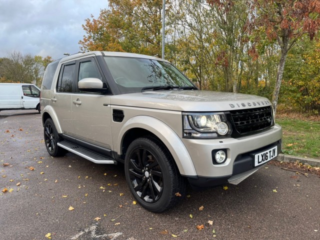 LAND ROVER DISCOVERY 4 3.0 SD V6 HSE