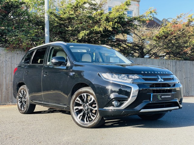 MITSUBISHI OUTLANDER 2.0 h 12kWh GX5h