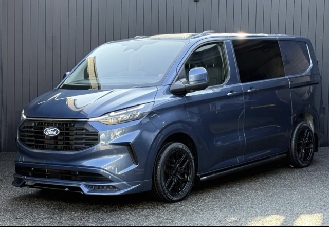 FORD TRANSIT 2.0 Transit Custom V710 Limited DCiV 300 L1 2.0L EcoBlue 136PS FWD 8 Speed Automatic