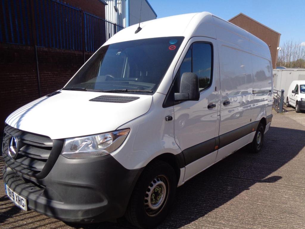 MERCEDES-BENZ SPRINTER