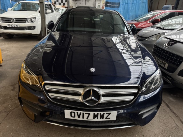 MERCEDES-BENZ E CLASS