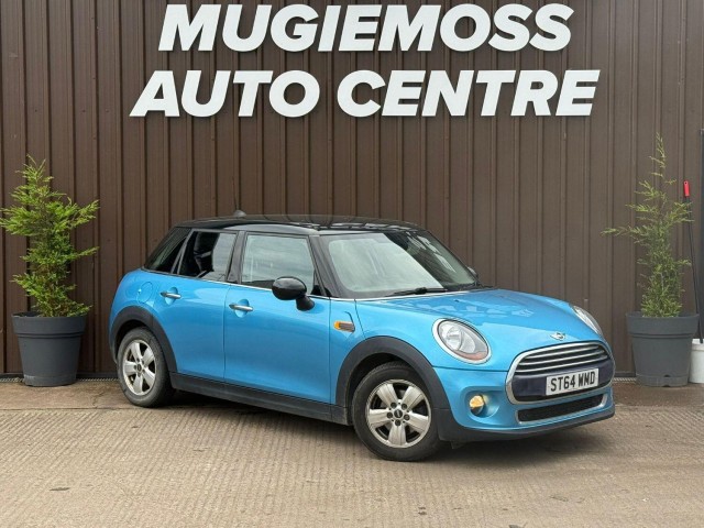 MINI HATCH