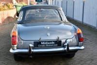 MG MGB GT