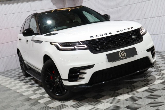 LAND ROVER RANGE ROVER VELAR 2.0 D240 R-Dynamic SE Auto 4WD Euro 6 (s/s) 5dr