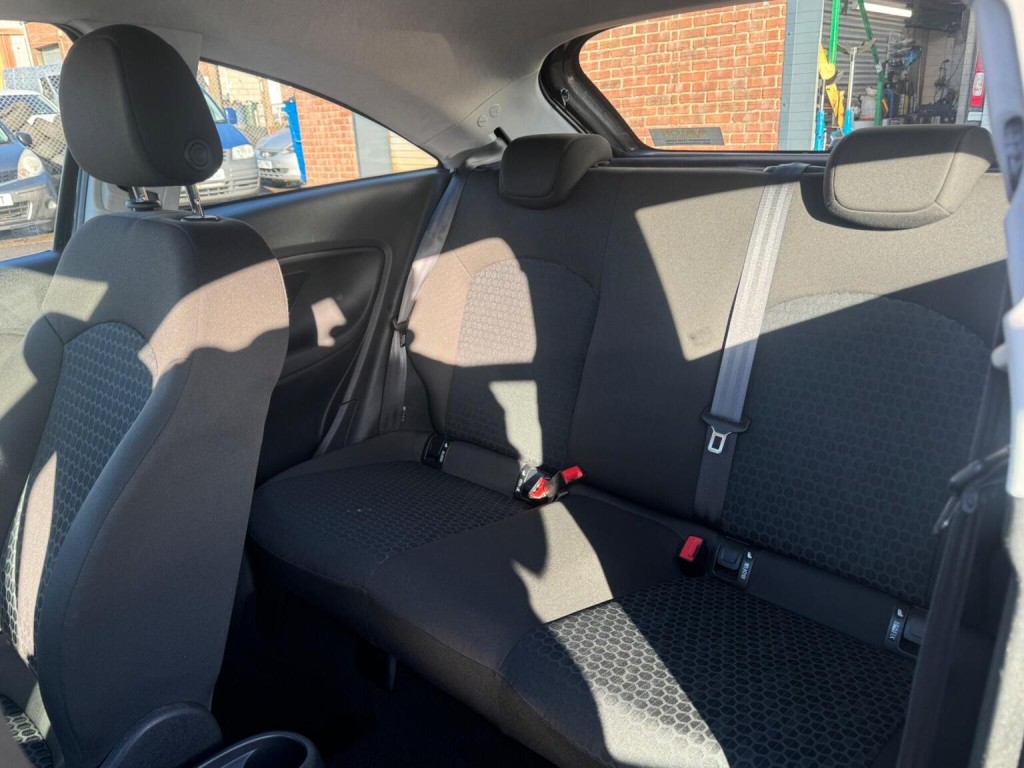 VAUXHALL CORSA