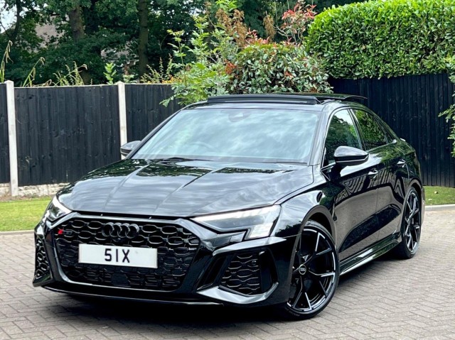 AUDI RS3 2.5 TFSI Vorsprung S Tronic quattro Euro 6 (s/s) 4dr