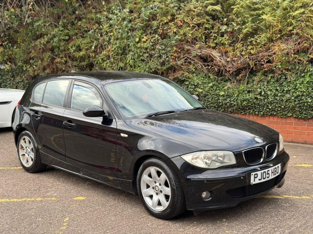 BMW 1 SERIES