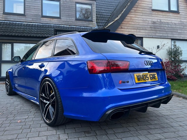 AUDI RS6 4.0 TFSI V8 Performance