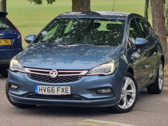 VAUXHALL ASTRA