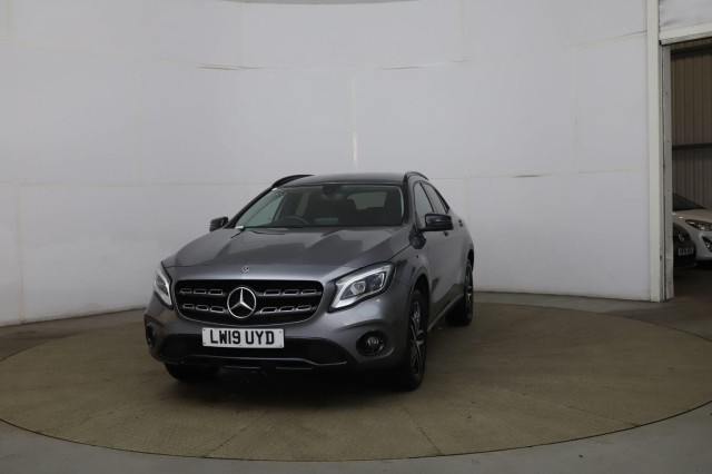 MERCEDES-BENZ