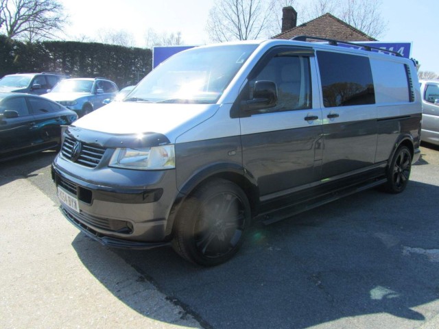 VOLKSWAGEN TRANSPORTER