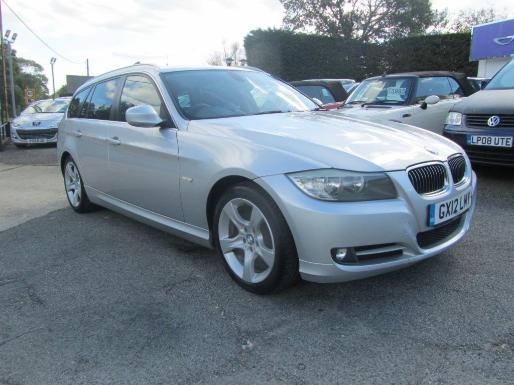 BMW 3 SERIES