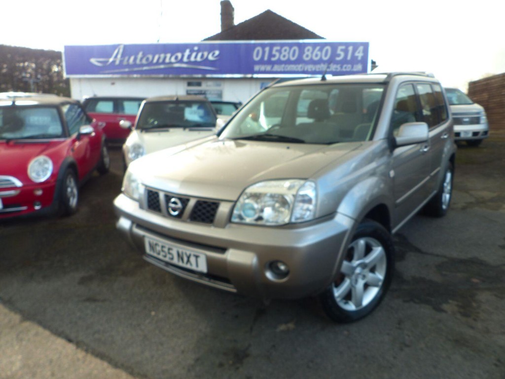 NISSAN X-TRAIL